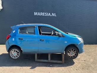 Salvage car Mitsubishi Space-star Space Star (A0), Hatchback, 2012 1.0 12V 2014/7