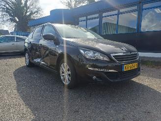  Peugeot 308 1.2 PureTech Style 2016/7