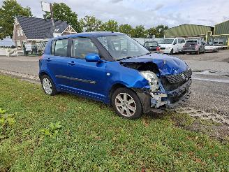 Suzuki Swift 1.3 16v picture 2
