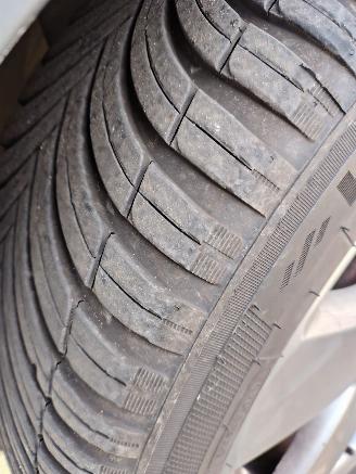 Volkswagen Passat  picture 11