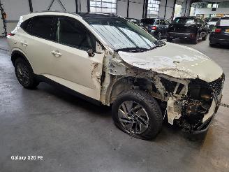 Nissan Qashqai 1.3 MHEV 103-KW 6-Bak Acenta Panoramadak picture 3