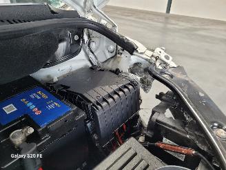 Volkswagen Caddy maxi 2.0 TDi 102-PK Bestelwagen Airco picture 12