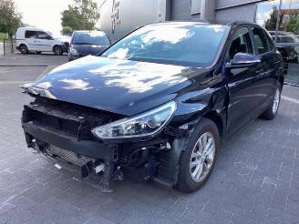 Dezmembrări autoturisme Hyundai I-30 i30 (PDEB5/PDEBB/PDEBD/PDEBE), Hatchback, 2016 1.0 T-GDI 12V 2018/12
