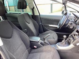 Peugeot 308 308 SW (4E/H), Combi 5-drs, 2007 / 2014 1.6 16V THP 150 picture 10