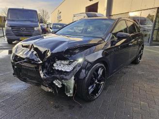 Vrakbiler auto Seat Leon Leon ST (5FF), Combi 5-drs, 2012 / 2020 1.6 TDI Ecomotive 16V 2014/4