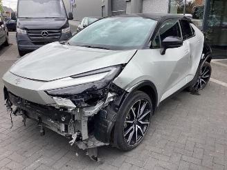 rozbiórka samochody osobowe Toyota C-HR C-HR (X2,H2), SUV, 2023 2.0 16V Hybrid 200 2023/12