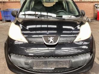 Peugeot 107 107, Hatchback, 2005 / 2014 1.0 12V picture 4