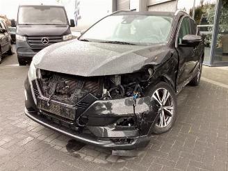 Coche siniestrado Nissan Qashqai Qashqai (J11), SUV, 2013 1.2 DIG-T 16V 2018/7