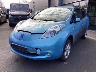 Auto da rottamare Nissan Leaf Leaf (ZE0), Hatchback, 2010 / 2017 Leaf 2016/1