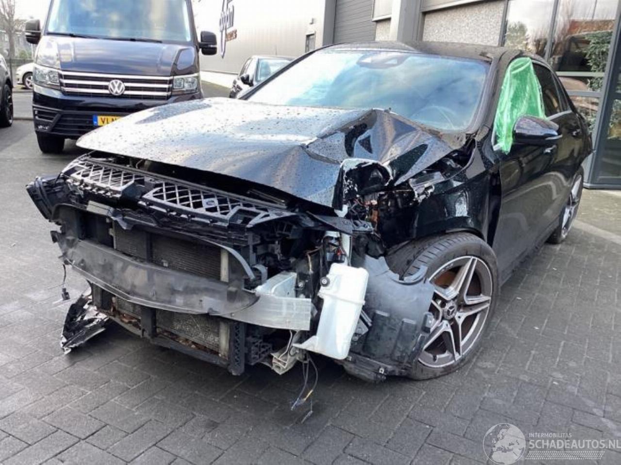 Mercedes A-klasse A (177.0), Hatchback, 2018 / 2026 1.3 A-180 Turbo 16V