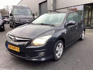 Sloopauto Hyundai I-30  2011/1