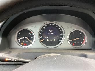 Mercedes C-klasse 230.V6 24V  Avantgarde picture 12