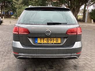 Volkswagen Golf 1.0 TSi picture 6