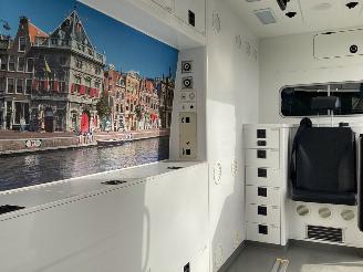 Mercedes Sprinter 319 V6Ambulance picture 15