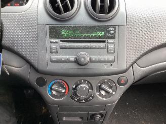 Chevrolet Aveo 12.16v picture 12