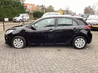 Kia Rio 10 t-GDI picture 8