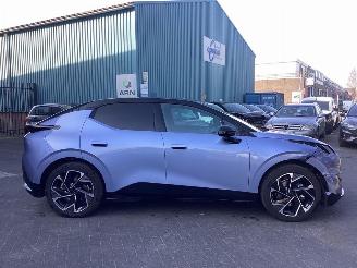 Lynk & Co  Model 02 More 66 KWH picture 4