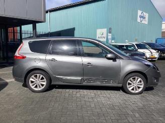 Renault Grand-scenic Grand Scenic III (JZ), MPV, 2009 / 2016 1.4 16V TCe 130 picture 4