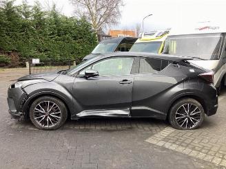 Toyota C-HR C-HR (X1,X5), SUV, 2016 1.8 16V Hybrid picture 8