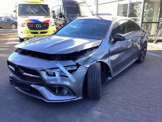 Dezmembrări autoturisme Mercedes Cla-klasse CLA (118.3), Sedan, 2019 1.3 CLA-180 Turbo 16V 2020/7