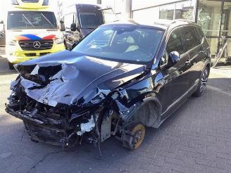 Vrakbiler auto Volkswagen Tiguan Tiguan Allspace (BW2), SUV, 2016 2.0 TDI 16V BlueMotion Technology SCR 2019/12