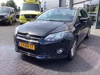 Voiture accidenté Ford Focus 1.0 Ecoboost 2013/3
