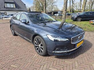  Volvo V-90 2.0 B4 Inscription 2022/6