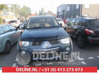 Mitsubishi L-200 L-200 (KA/KB), Pick-up, 2005 / 2015 2.5 DI-D 4x4 picture 6