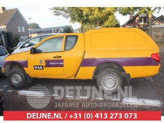 Mitsubishi L-200 L-200 (KA/KB), Pick-up, 2005 / 2015 2.5 DI-D 4x4 picture 5