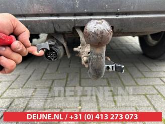 Kia Sorento Sorento I (JC), SUV, 2002 / 2011 2.4 16V picture 21