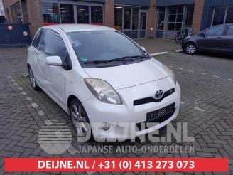 Auto da rottamare Toyota Yaris Yaris II (P9), Hatchback, 2005 / 2014 1.8 16V VVT-i TS 2009/1
