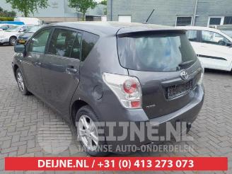 Toyota Verso Verso, MPV, 2009 / 2018 1.8 16V VVT-i picture 5