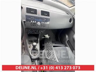 Suzuki Swift Swift (ZA/ZC/ZD1/2/3/9), Hatchback, 2005 / 2011 1.5 VVT 16V picture 12