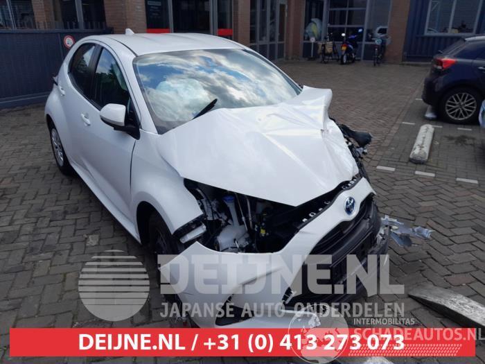 Toyota Yaris Yaris IV (P21/PA1/PH1), Hatchback, 2020 1.5 12V Hybrid 115