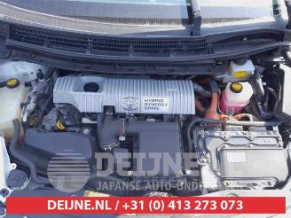 Toyota Prius Prius (ZVW3), Hatchback, 2009 / 2016 1.8 16V picture 10