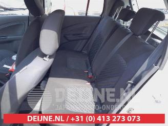 Suzuki Celerio Celerio (LF), Hatchback 5-drs, 2014 1.0 12V picture 13
