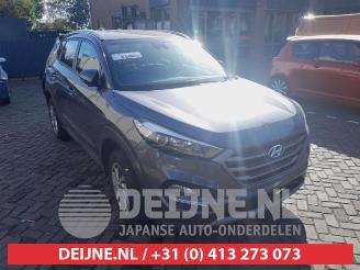 Coche siniestrado Hyundai Tucson Tucson (TL), SUV, 2015 1.6 GDi 16V 2WD 2018/1