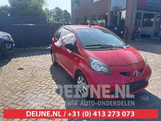 Vrakbiler auto Toyota Aygo Aygo (B10), Hatchback, 2005 / 2014 1.0 12V VVT-i 2006/3