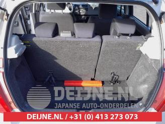 Suzuki Swift Swift (ZA/ZC/ZD1/2/3/9), Hatchback, 2005 / 2011 1.3 VVT 16V picture 12