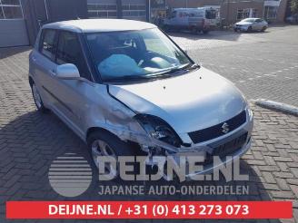 Coche siniestrado Suzuki Swift Swift (ZA/ZC/ZD1/2/3/9), Hatchback, 2005 / 2011 1.3 VVT 16V 2007/3