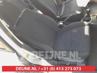 Suzuki Swift Swift (ZA/ZC/ZD1/2/3/9), Hatchback, 2005 / 2011 1.3 VVT 16V picture 15