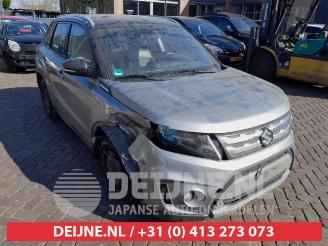 Coche siniestrado Suzuki Vitara Vitara (LY/MY), SUV, 2015 1.6 16V VVT AllGrip 2016