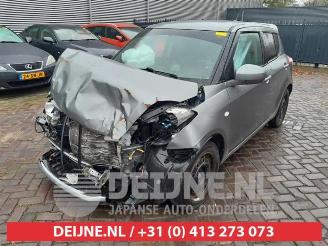 Coche siniestrado Suzuki Swift Swift (ZA/ZC/ZD), Hatchback, 2010 / 2017 1.2 16V 2011/8