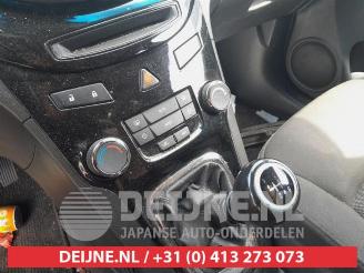 Chevrolet Orlando Orlando, -, 2010 / 2015 2.0 D 16V picture 20