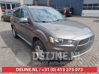Salvage car Mitsubishi Outlander Outlander (CW), SUV, 2006 / 2012 2.0 16V 4x2 2011/1