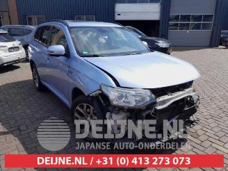 Uttjänta bilar auto Mitsubishi Outlander Outlander (GF/GG), SUV, 2012 / 2022 2.0 16V PHEV 4x4 2013/11