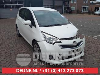 Uttjänta bilar auto Toyota Verso S Verso S, MPV, 2010 / 2016 1.4 D-4D 2014