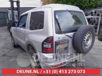 Mitsubishi Pajero Pajero Hardtop (V6/7), Terreinwagen, 2000 / 2006 3.2 DI-D 16V picture 5