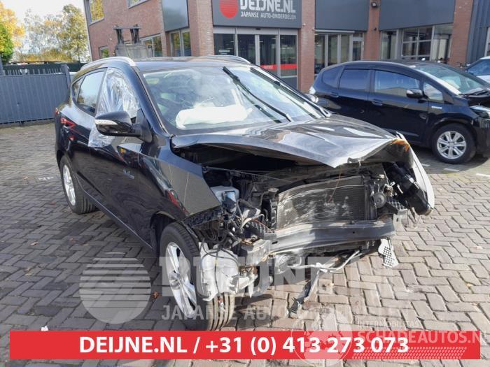 Hyundai Ix35 iX35 (LM), SUV, 2009 / 2015 1.6 GDI 16V