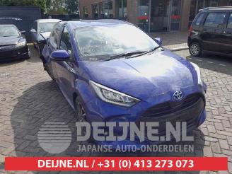 Auto da rottamare Toyota Yaris Yaris IV (P21/PA1/PH1), Hatchback, 2020 1.5 12V Hybrid 115 2021/6